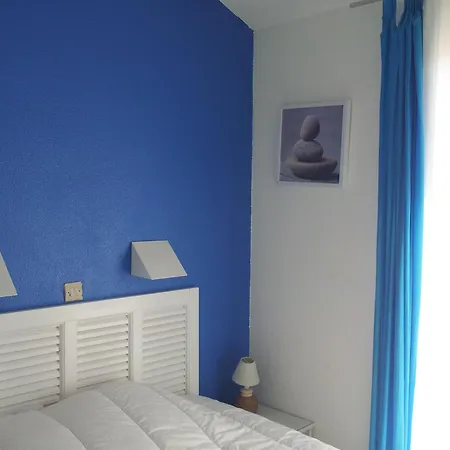 Duplex Vue Sur Et Pieds Dans L'eau De Pramousquier Le Lavandou